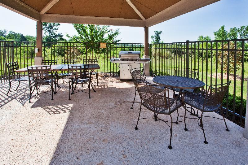 Candlewood Suites Macon, An Ihg Hotel Extérieur photo